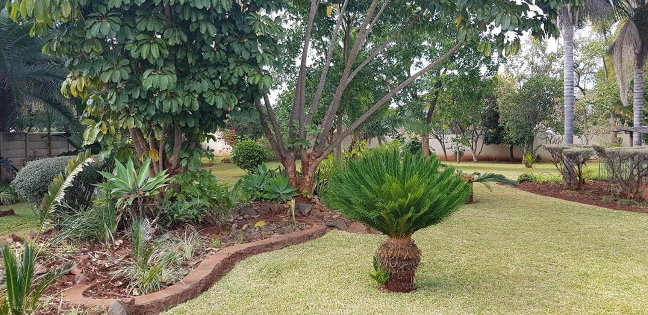 Palm Villa Harare Exterior foto
